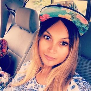 Meet your Posher, Michelle